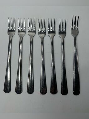 Vintage Majesco Stainless USA Cocktail Seafood Forks - Set of 7